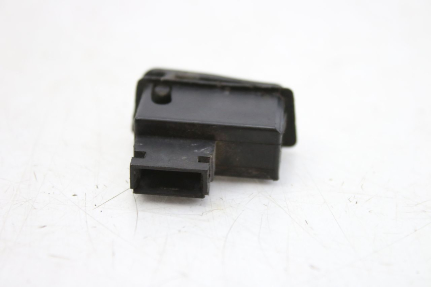 photo de COMANDO DE BUZINA PEUGEOT SV 125 (1991 - 1994) - Zoom do estado de desgaste