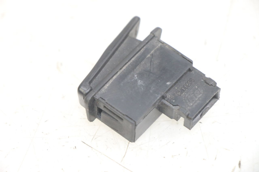 photo de COMANDO DE BUZINA PEUGEOT TWEET 4T 50 (2014 - 2019) - Zoom do estado de desgaste