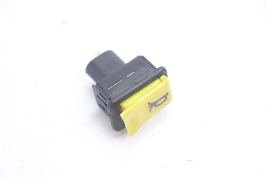 photo de INTERRUPTOR DE BUZINA PIAGGIO TYPHOON 50 (1993 - 1999) - Vista principal