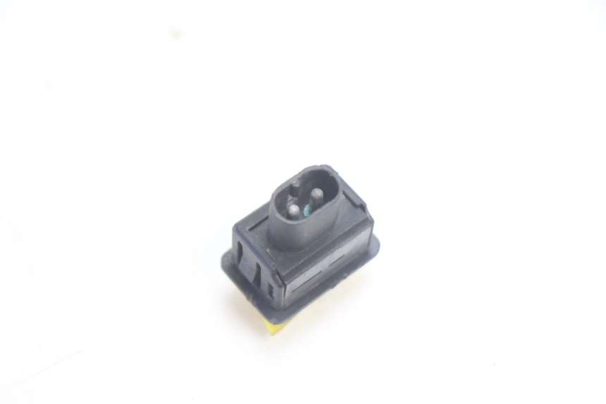 photo de INTERRUPTOR DE BUZINA PIAGGIO TYPHOON 50 (1993 - 1999) - Ampliação técnica