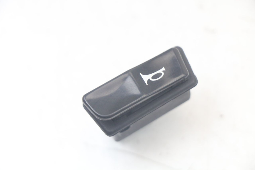 photo de COMANDO DE BUZINA YAMAHA XMAX X-MAX 125 (2006 - 2009) - Detalhe da peça