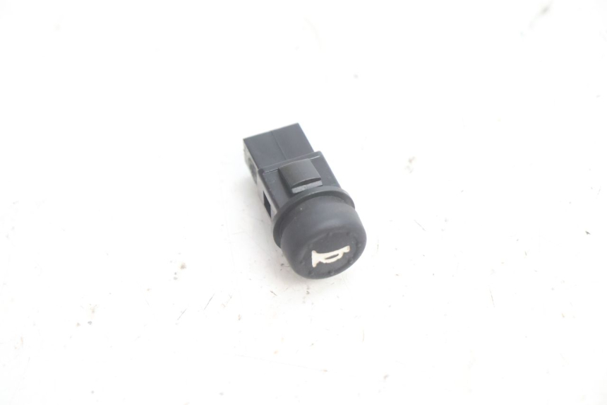 photo de COMANDO DE BUZINA PIAGGIO ZIP 2T 50 (2009 - 2019) - Detalhe da peça