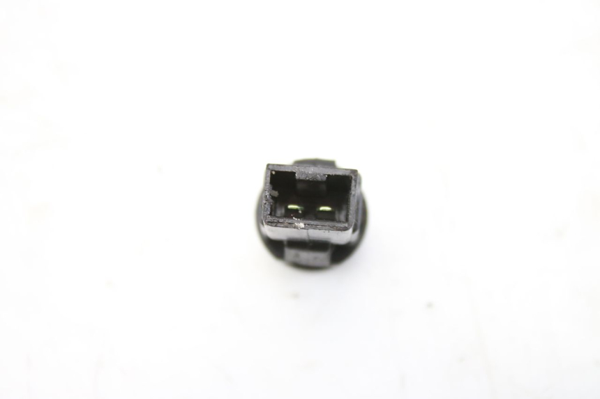 photo de COMANDO DE BUZINA PIAGGIO ZIP 4T 50 (2018 - 2020) - Ampliação técnica