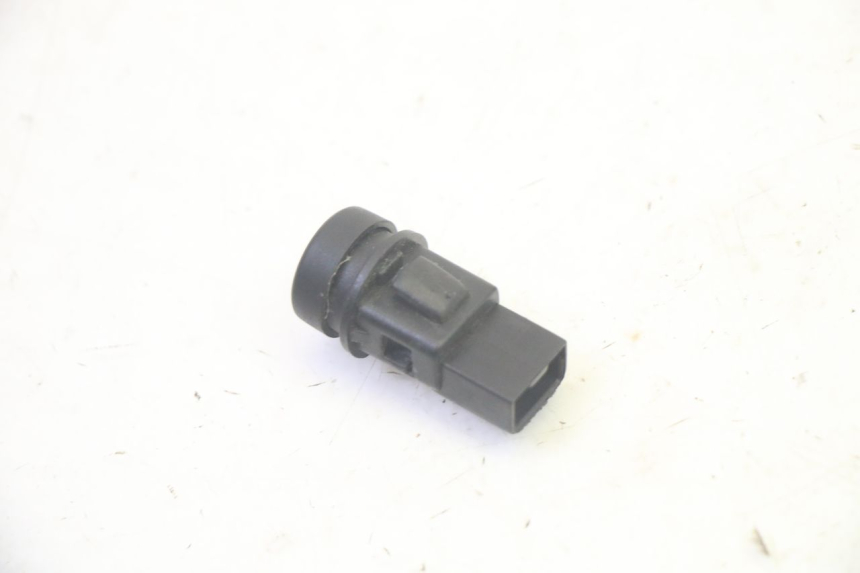 photo de COMUTADOR PIAGGIO MP3 LT 400 (2007 - 2012) - Zoom do estado de desgaste