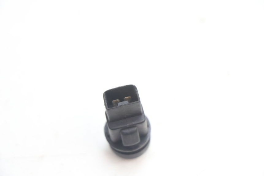 photo de COMUTADOR PIAGGIO MP3 LT 400 (2007 - 2012) - Outro ângulo de visão