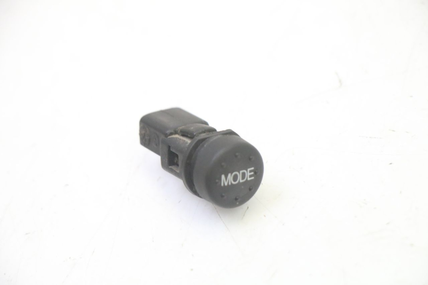 photo de COMUTADOR PIAGGIO MP3 RL 250 (2006 - 2010) - Detalhe da peça