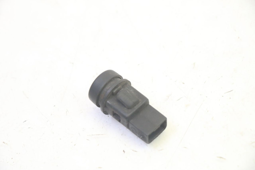 photo de COMUTADOR PIAGGIO MP3 125 (2006 - 2014) - Zoom do estado de desgaste