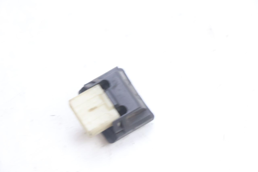photo de INTERRUPTOR DO FAROL PEUGEOT BUXY 50 (1993 - 1998) - Outro ângulo de visão
