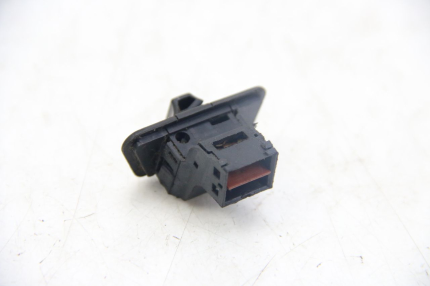 photo de INTERRUPTOR DE FAROL SYM FIDDLE 2 50 (2008 - 2013) - Detalhe da peça