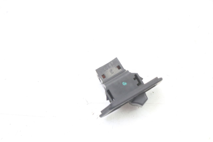 photo de INTERRUPTOR DE FAROL SYM FIDDLE 2 50 (2008 - 2013) - Detalhe da peça