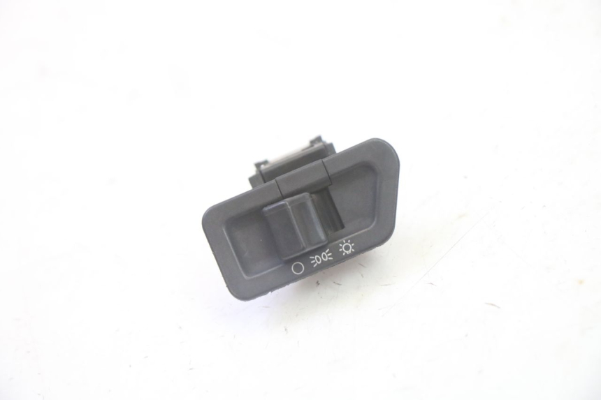 photo de INTERRUPTOR DE FAROL DAELIM HISTORY 125 (2001 - 2002) - Vista principal