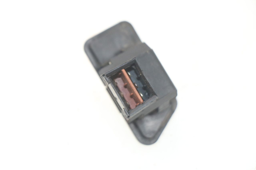 photo de INTERRUPTOR DE FAROL KYMCO LIKE 4T 50 (2009 - 2018) - Zoom do estado de desgaste