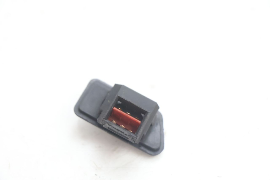 photo de INTERRUPTOR DO FAROL KYMCO MOVIE S 125 (2009 - 2018) - Ampliação técnica