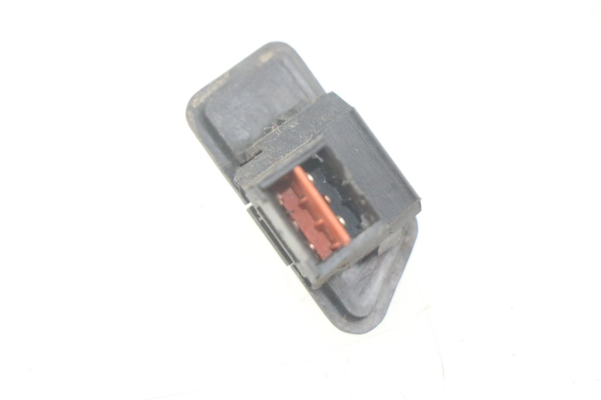 photo de INTERRUPTOR DO FAROL SYM ORBIT 2 2T 50 (2008 - 2018) - Detalhe da peça