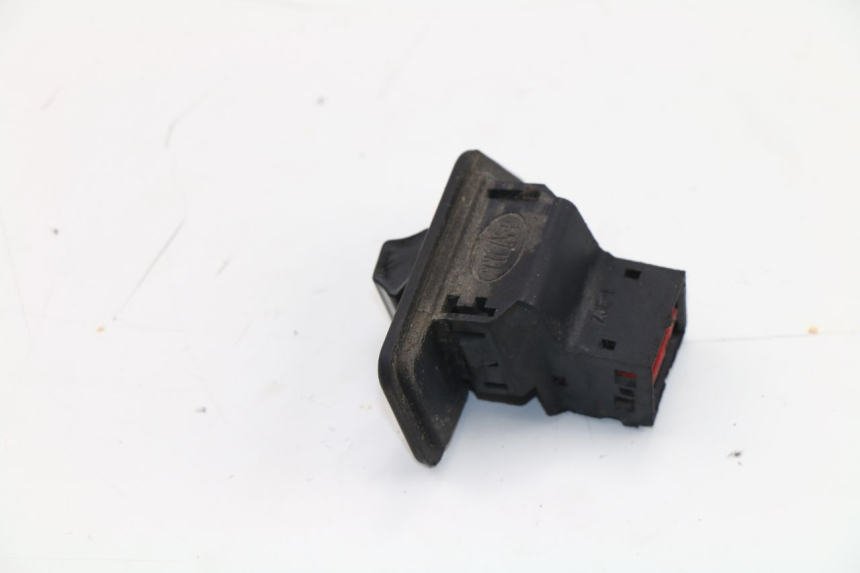 photo de INTERRUPTOR DE FAROL WACOX SHENKE 50 (2008 - 2014) - Detalhe da peça