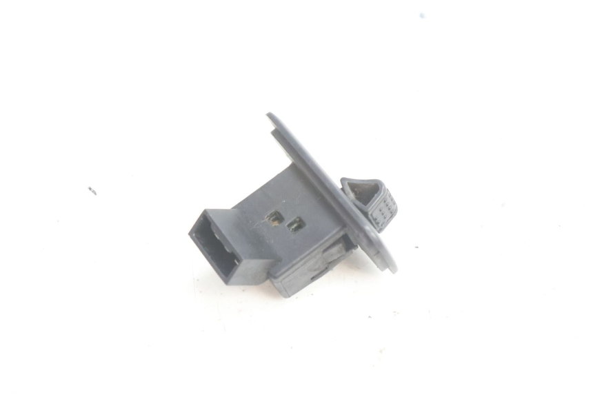 photo de INTERRUPTOR DO FAROL PIAGGIO X9 AMALFI 180 (2000 - 2003) - Zoom do estado de desgaste