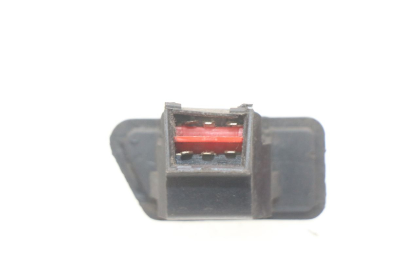 photo de INTERRUPTOR DE FAROL YIYING YY50QT-10 50 (2007 - 2022) - Detalhe da peça