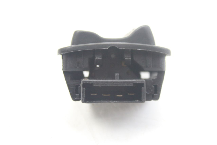 photo de INTERRUPTOR DE FAROL PIAGGIO ZIP 2T 50 (2009 - 2019) - Zoom do estado de desgaste