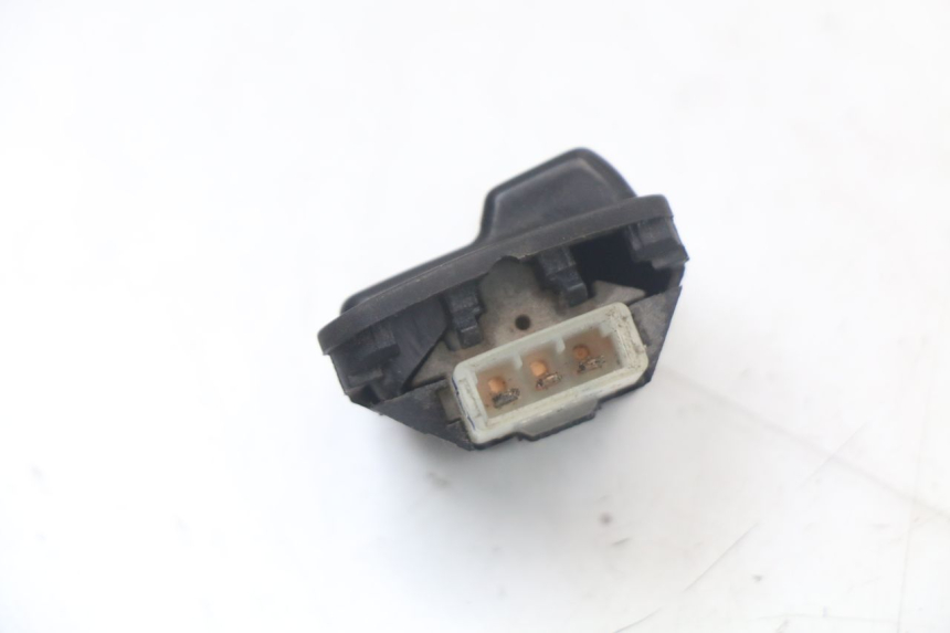 photo de COMANDO FAROL ALTO SUZUKI ADDRESS 110 (2015 - 2020) - Zoom do estado de desgaste