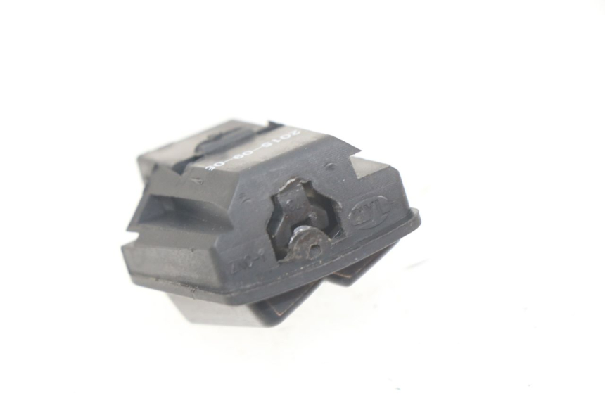 photo de INTERRUPTOR DE FAROL ALTO RIDE CLASSIC 2T 50 (2014 - 2022) - Detalhe da peça