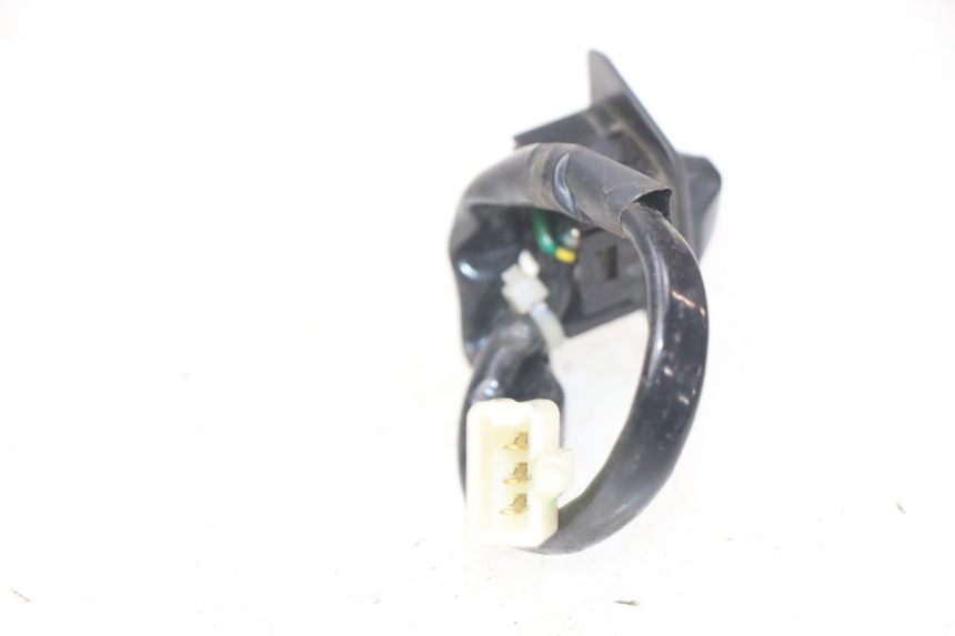photo de INTERRUPTOR DE FAROL ALTO YAMAHA D'ELIGHT DELIGHT 115 (2013 - 2017) - Detalhe da peça