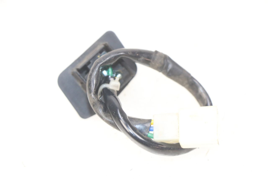 photo de INTERRUPTOR DE FAROL ALTO YAMAHA D'ELIGHT DELIGHT 115 (2013 - 2017) - Zoom do estado de desgaste
