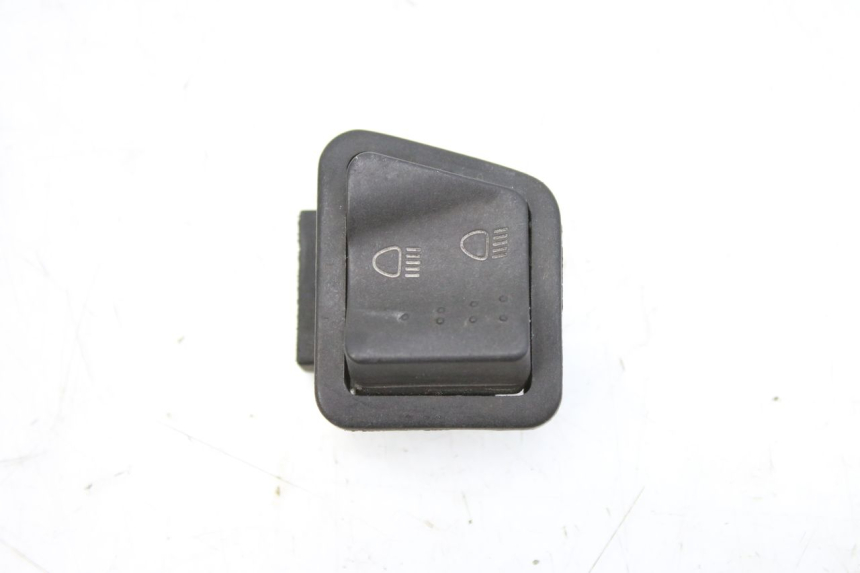 photo de COMANDO FAROL ALTO PIAGGIO FLY 2T 50 (2004 - 2017) - Vista principal