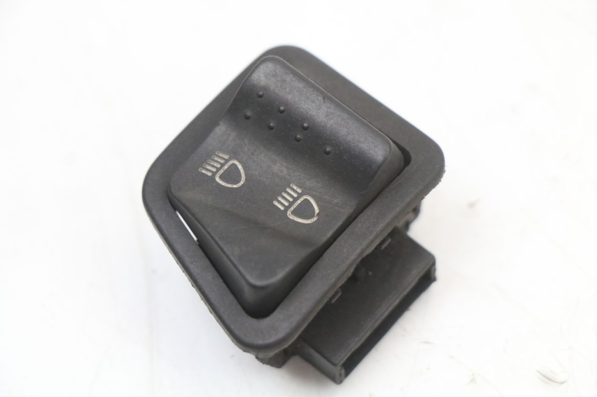 photo de COMANDO FAROL ALTO PIAGGIO FLY 2T 50 (2004 - 2017) - Vista principal