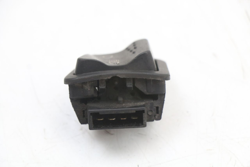 photo de COMANDO FAROL ALTO PIAGGIO FLY 2T 50 (2004 - 2017) - Zoom do estado de desgaste