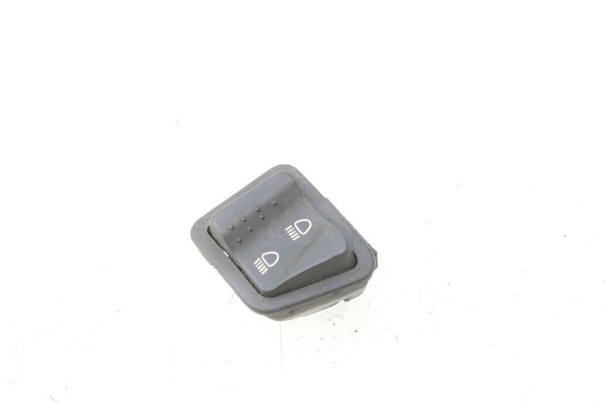 photo de COMANDO FAROL ALTO PIAGGIO FLY 2T 50 (2004 - 2017) - Vista principal