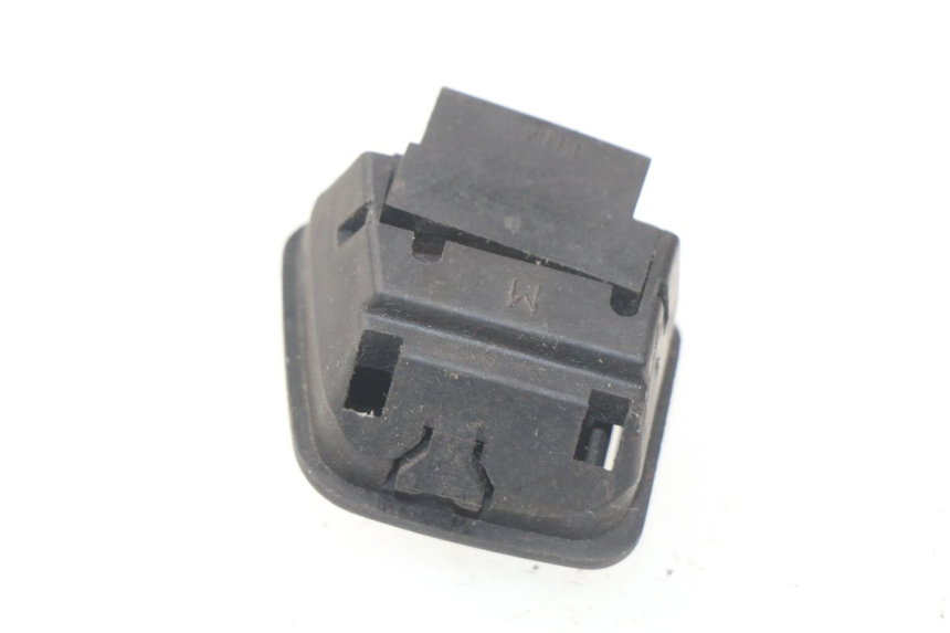 photo de COMANDO FAROL ALTO PIAGGIO LIBERTY 4T 50 (2004 - 2008) - Detalhe da peça
