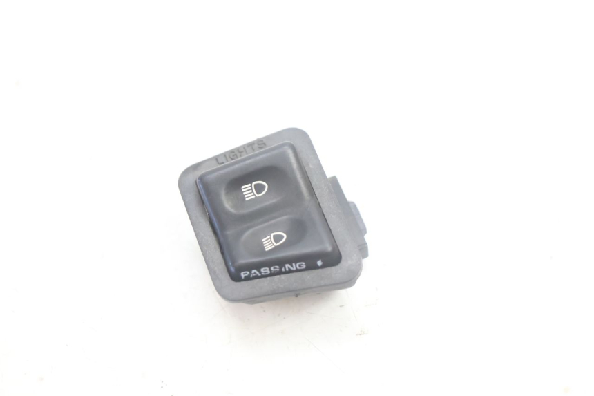 photo de COMANDO FAROL ALTO KYMCO LIKE 125 (2009 - 2016) - Vista principal
