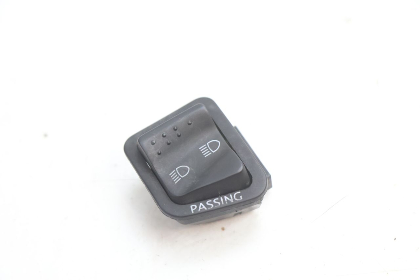 photo de INTERRUPTOR DE FAROL ALTO PIAGGIO MP3 LT 400 (2007 - 2012) - Vista principal