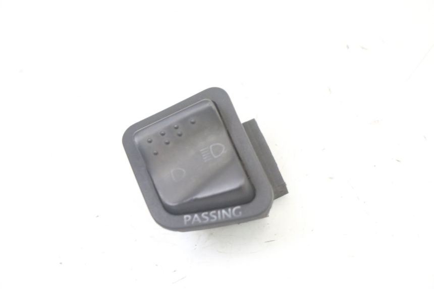 photo de INTERRUPTOR DO FAROL ALTO PIAGGIO MP3 500 (2011 - 2015) - Vista principal