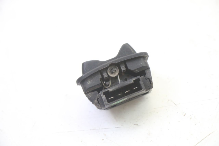 photo de INTERRUPTOR DO FAROL ALTO PIAGGIO MP3 RL 250 (2006 - 2010) - Zoom do estado de desgaste