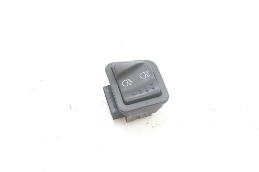 photo de COMANDO FAROL ALTO PIAGGIO MP3 500 (2016 - 2018) - Detalhe da peça
