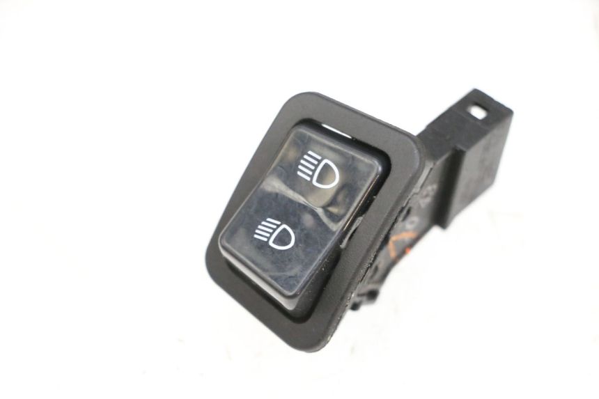 photo de COMUTADOR DE FAROL ALTO YAMAHA NEO'S CORE 1 (2022 - 2026) - Vista principal