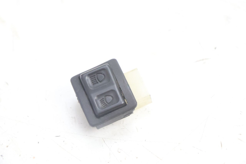 photo de INTERRUPTOR DE FAROL ALTO YAMAHA NEO'S NEOS 2T 50 (1998 - 2007) - Vista principal