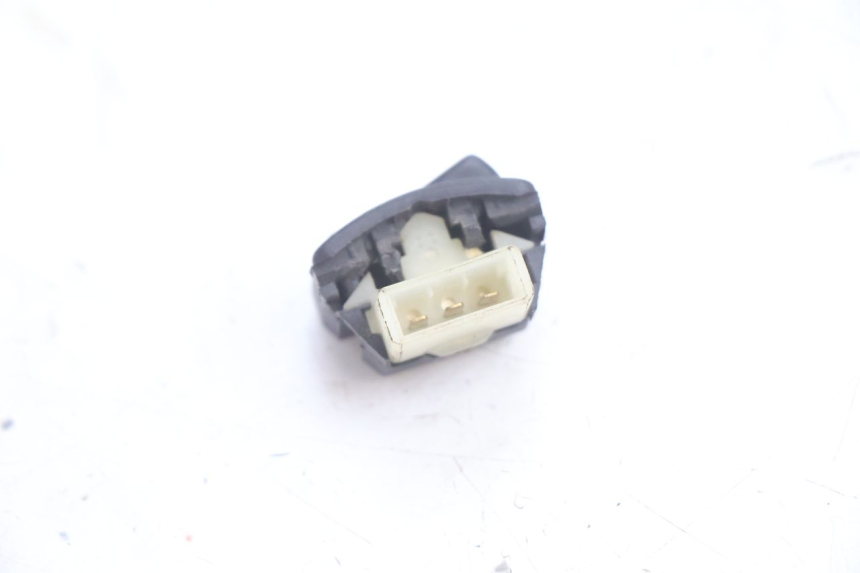 photo de INTERRUPTOR DE FAROL ALTO YAMAHA NEO'S NEOS 2T 50 (1998 - 2007) - Outro ângulo de visão