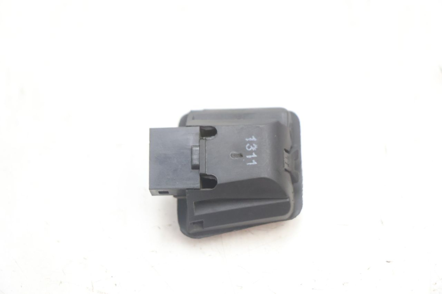 photo de INTERRUPTOR DE FAROL ALTO IMF INDUSTRIE NEW PACH 2T 50 (2014 - 2020) - Zoom do estado de desgaste