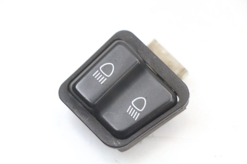 photo de COMANDO FAROL ALTO HONDA NHX LEAD 110 (2008 - 2010) - Detalhe da peça