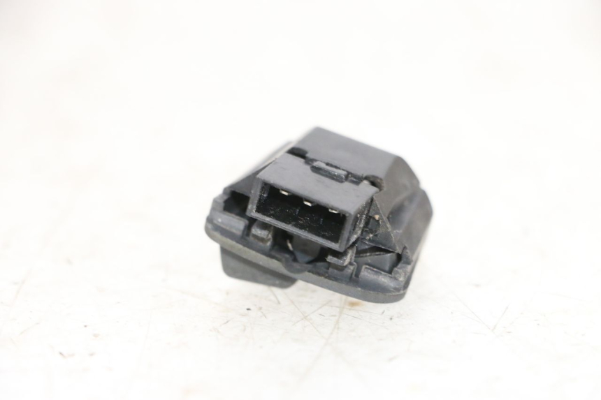 photo de COMANDO FAROL ALTO JM MOTORS OLDIES GT 4T 50 (2018 - 2025) - Zoom do estado de desgaste