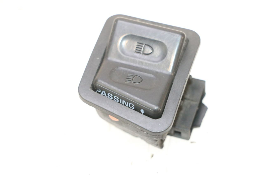 photo de INTERRUPTOR DE FAROL ALTO SYM ORBIT III 3 4T 50 (2018 - 2021) - Vista principal