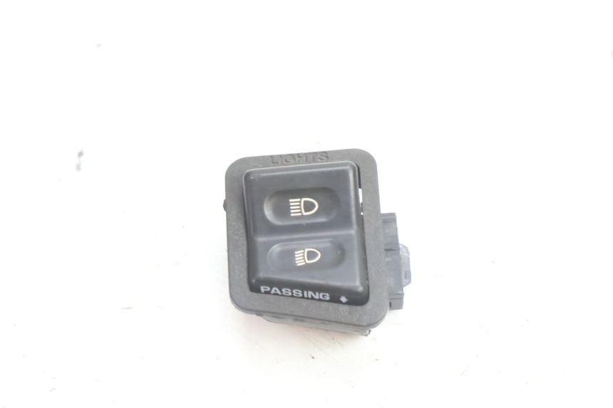 photo de INTERRUPTOR DE FAROL ALTO SYM ORBIT III 3 4T 50 (2021 - 2025) - Vista principal