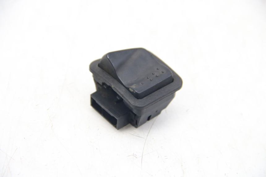 photo de COMANDO FAROL ALTO GILERA RUNNER SP 50 (2009 - 2017) - Detalhe da peça