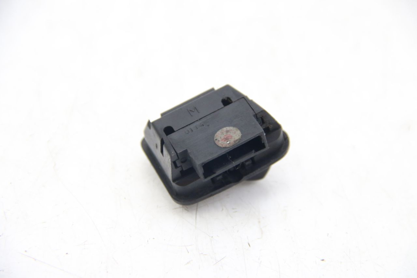 photo de COMANDO FAROL ALTO GILERA RUNNER SP 50 (2009 - 2017) - Outro ângulo de visão