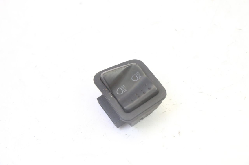 photo de COMANDO FAROL ALTO GILERA RUNNER SP 50 (2009 - 2017) - Detalhe da peça