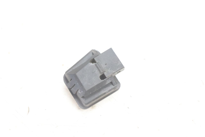 photo de INTERRUPTOR DE FAROL ALTO JM MOTORS SANTANA EVO 50 (2024 - 2026) - Ampliação técnica