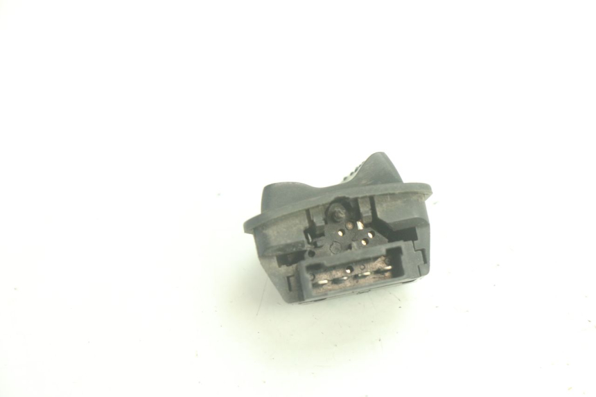 photo de INTERRUPTOR DO FAROL ALTO GILERA STALKER 50 (2004 - 2014) - Detalhe da peça