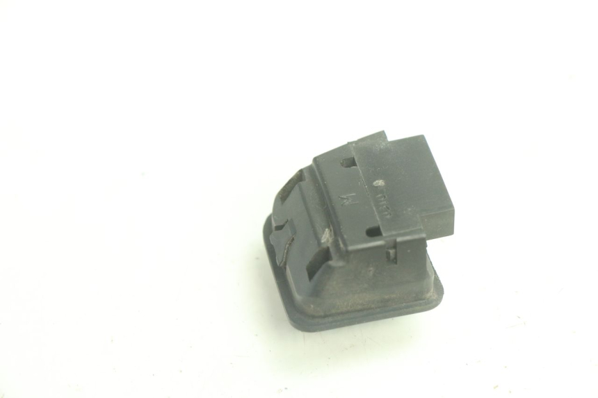 photo de INTERRUPTOR DO FAROL ALTO GILERA STALKER 50 (2004 - 2014) - Zoom do estado de desgaste